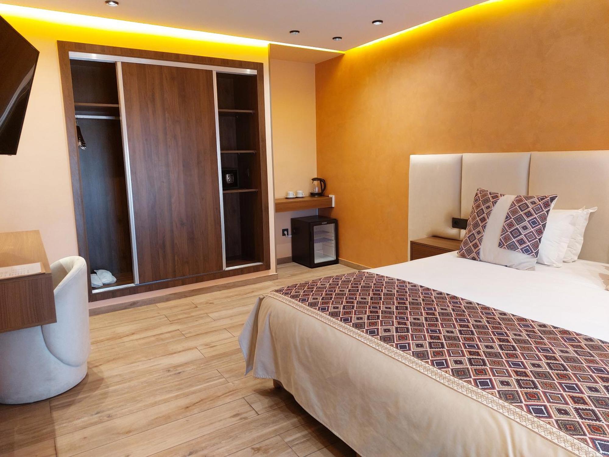 Swiss Continental Hotel 马拉喀什 外观 照片